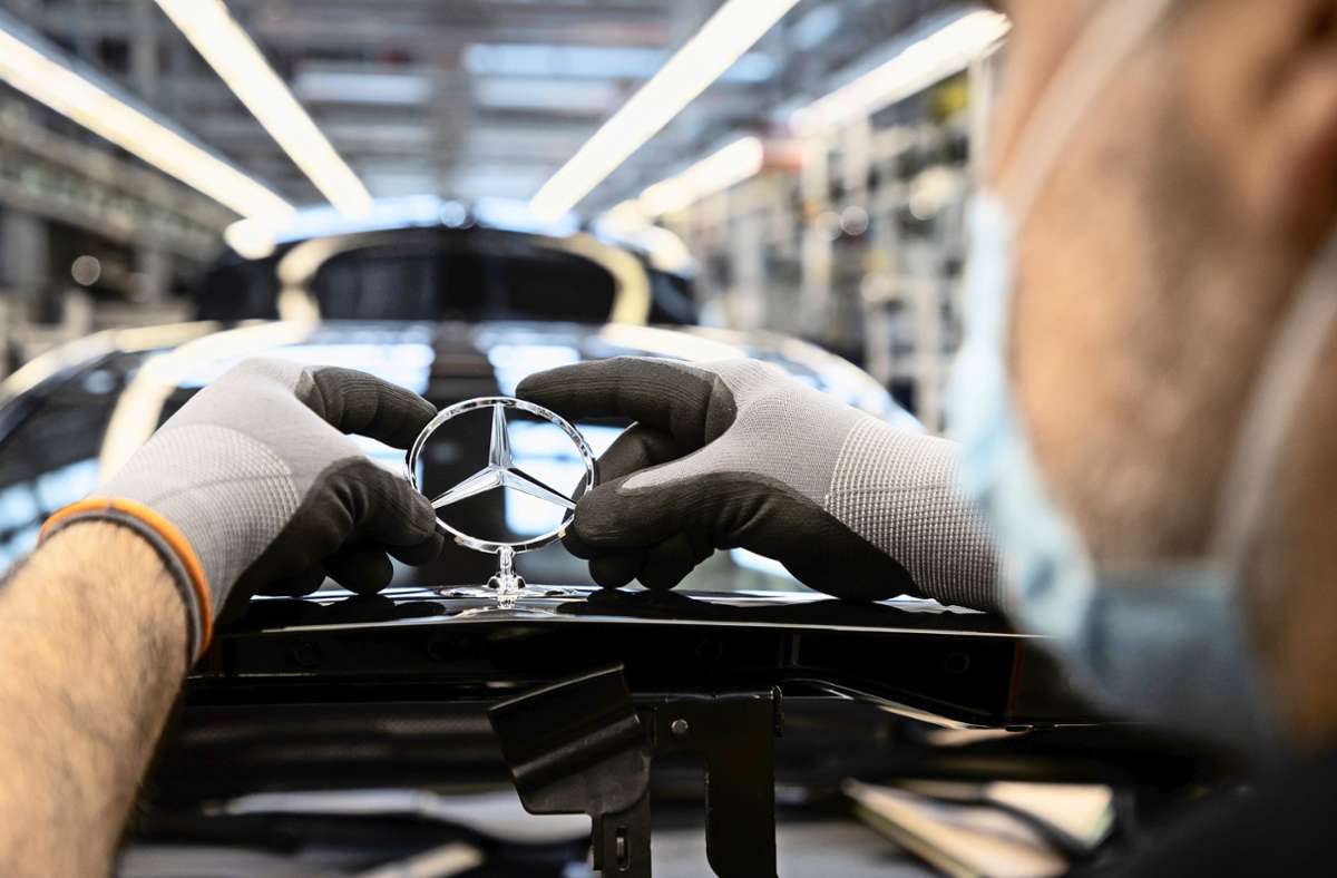 Stuttgarter Autobauer: Mercedes bündelt Bereiche aus Antriebsentwicklung und -Produktion