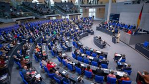 Bundestag lehnt auch Unions-Antrag zur Impfpflicht ab