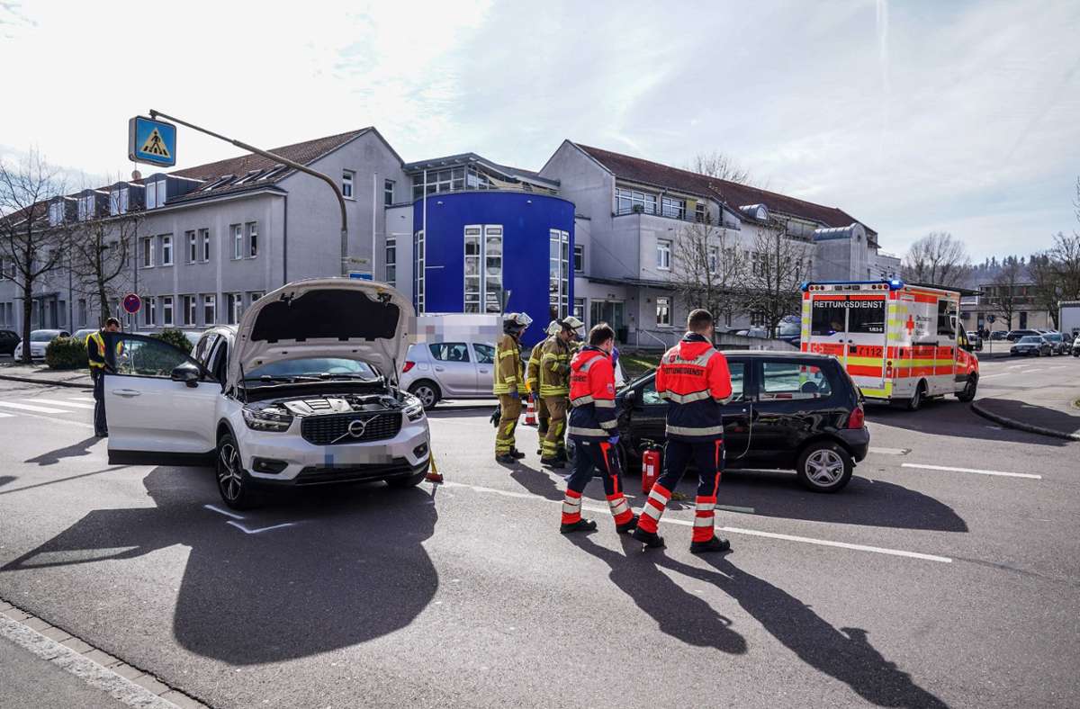 Auf der Kreuzung Röntgenstraße/Alleenstraße gab es am Donnerstagmorgen einen Unfall.