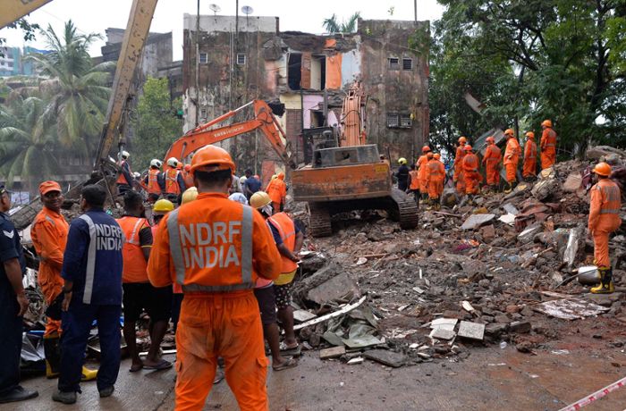 Mumbai in Indien: Gebäude stürzt ein – mehr als ein Dutzend Tote