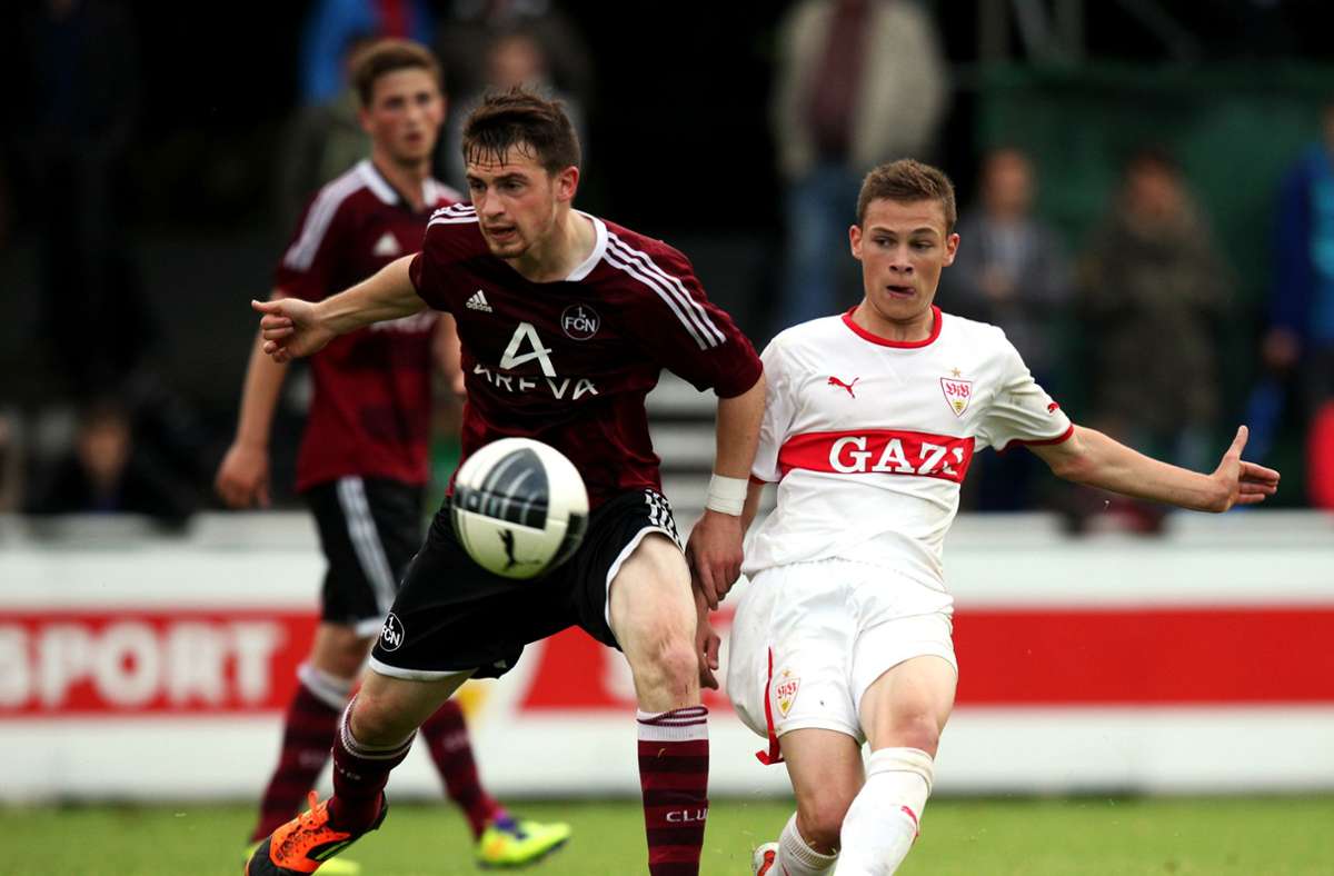 Ein Jahr davor traf er im B-Junioren-Halbfinale um die Deutsche Meisterschaft mit dem VfB Stuttgart auf den 1. FC Nürnberg.