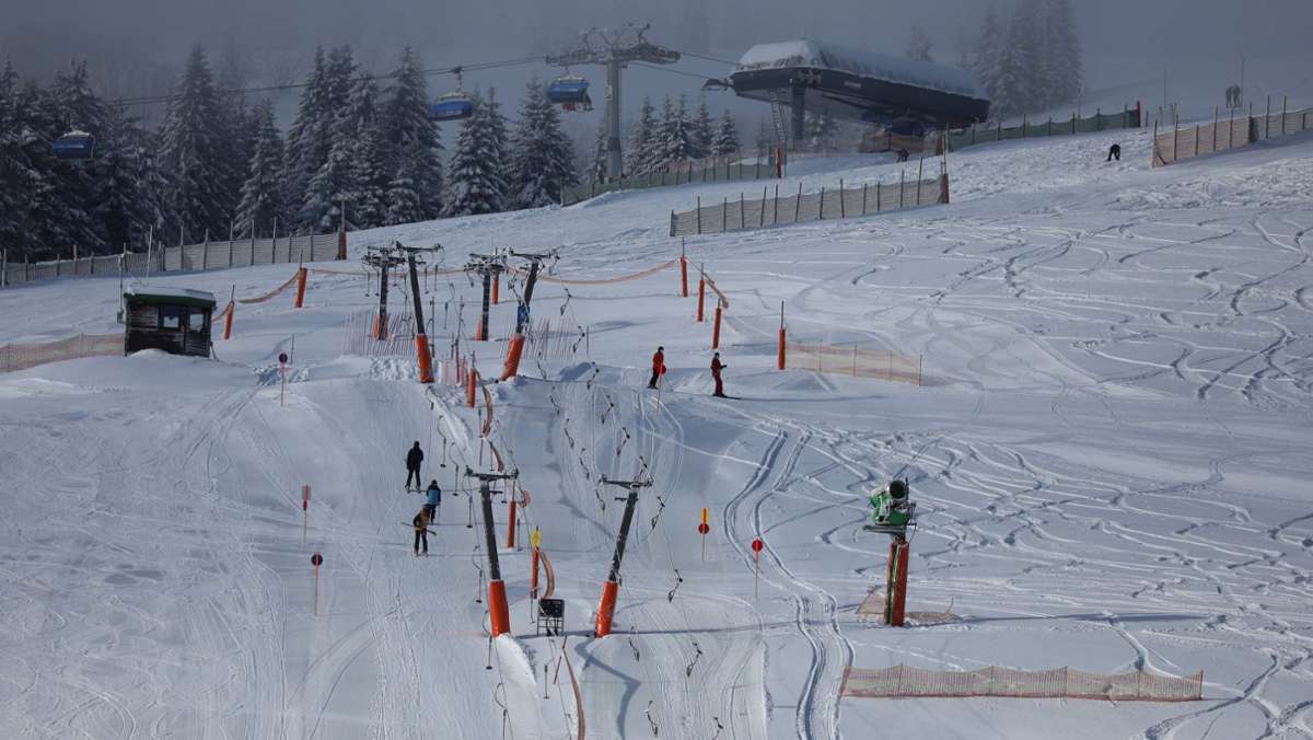 Skifahren im Schwarzwald: Feldberg bereitet Skisaison vor – was geplant ist