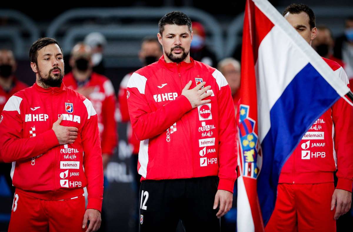 Ivan Pesic (Mitte) ist einer von fünf Spielern von Bundesligist TVB Stuttgart, der an der EM teilnimmt. Der erfahrene Torwart kämpft mit der kroatischen Nationalmannschaft in Vorrundengruppe C gegen Serbien, Frankreich und die Ukraine ums Weiterkommen. Nach der Saison wechselt der 32-Jährige zum HBC Nantes.