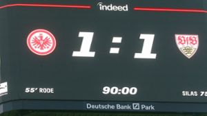 VfB-Fans stoppen Zug –  Auseinandersetzung mit Eintracht-Anhängern auf Gleisen