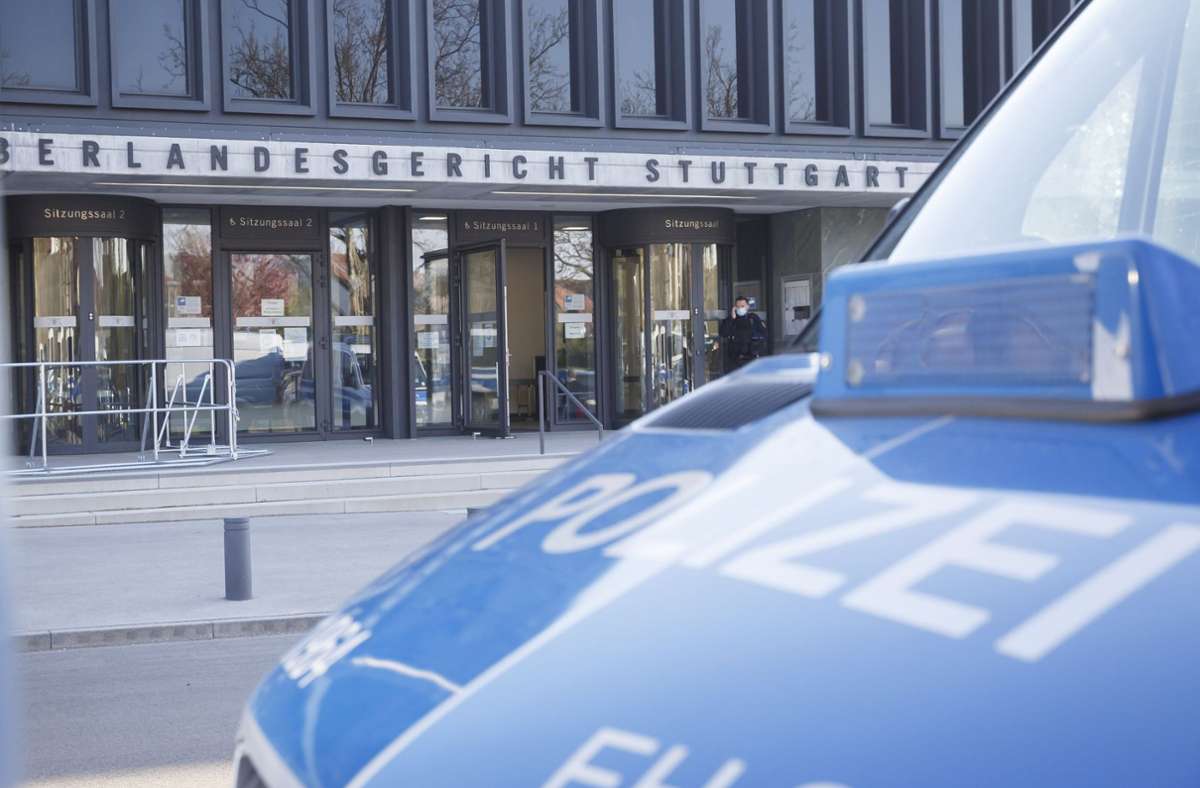 Gericht in Stuttgart: Zwei IS-Unterstützer zu Bewährungsstrafen verurteilt