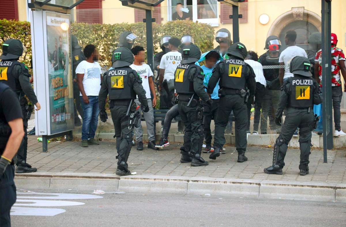 Eritrea gegen Eritrea: Die Polizei musste am Samstag mit einem Großaufgebot das Schlimmste verhindern.