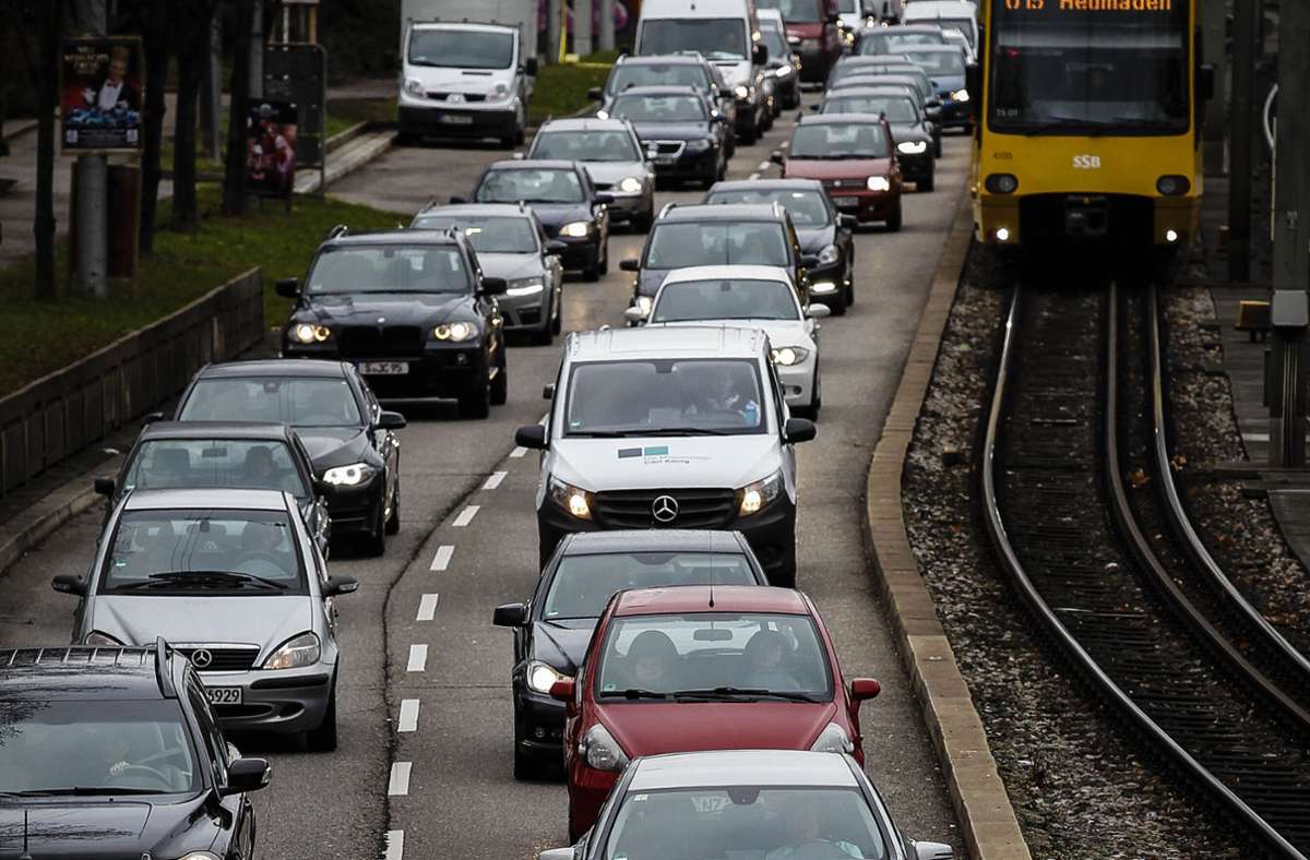 Verkehr in Stuttgart in der Heimat-Check Umfrage