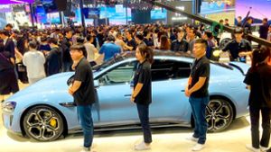 Automesse Peking: Xiaomi präsentiert Smartphone auf Rädern, Mercedes will  mithalten