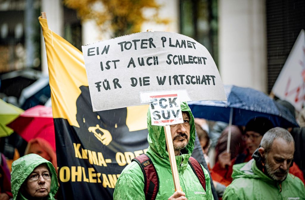 Schilderproteste bei Fridays for Future in Stuttgart