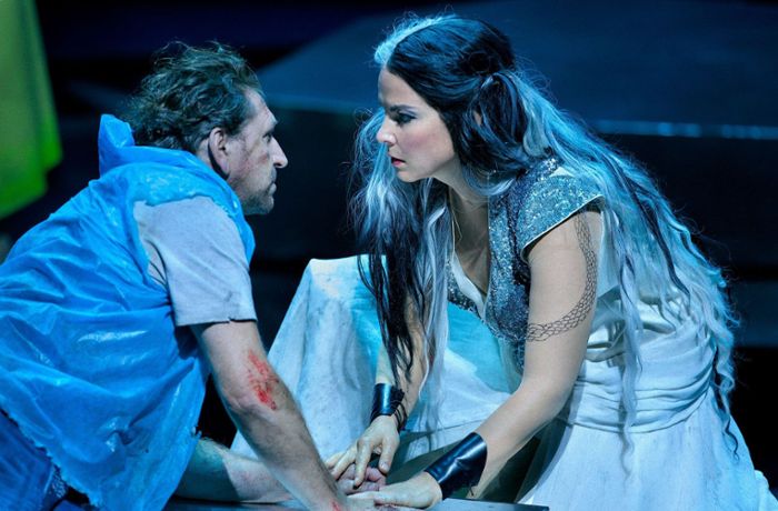 Eröffnung der Bayreuther Festspiele: „Parsifal“ kämpft mit digitalen Effekten