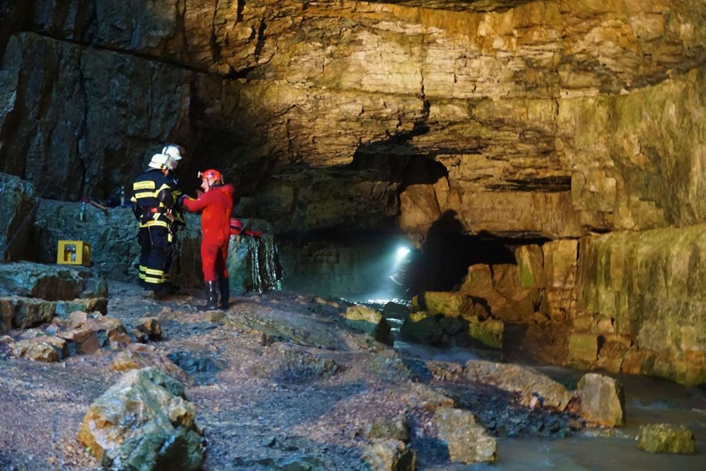 28.07.2019 Zwei Männer sind in der Falkensteiner Höhle eingeschlossen.