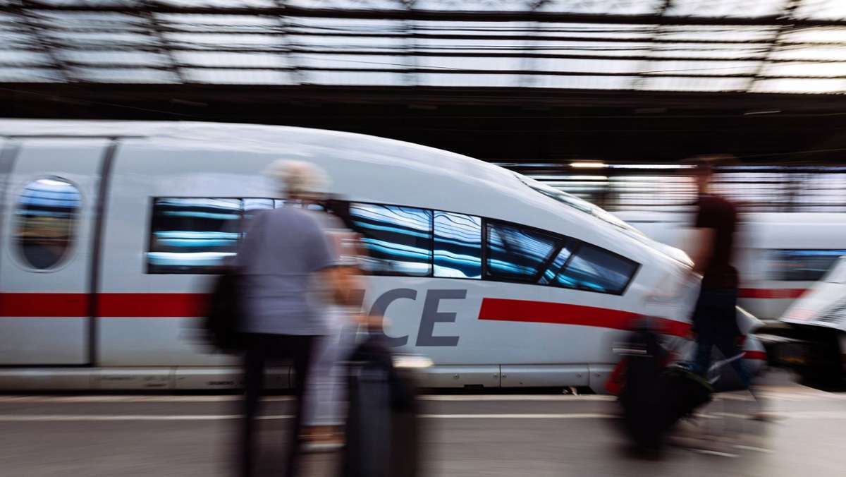Bahnfahren in Deutschland: Ein Land hängt sich ab