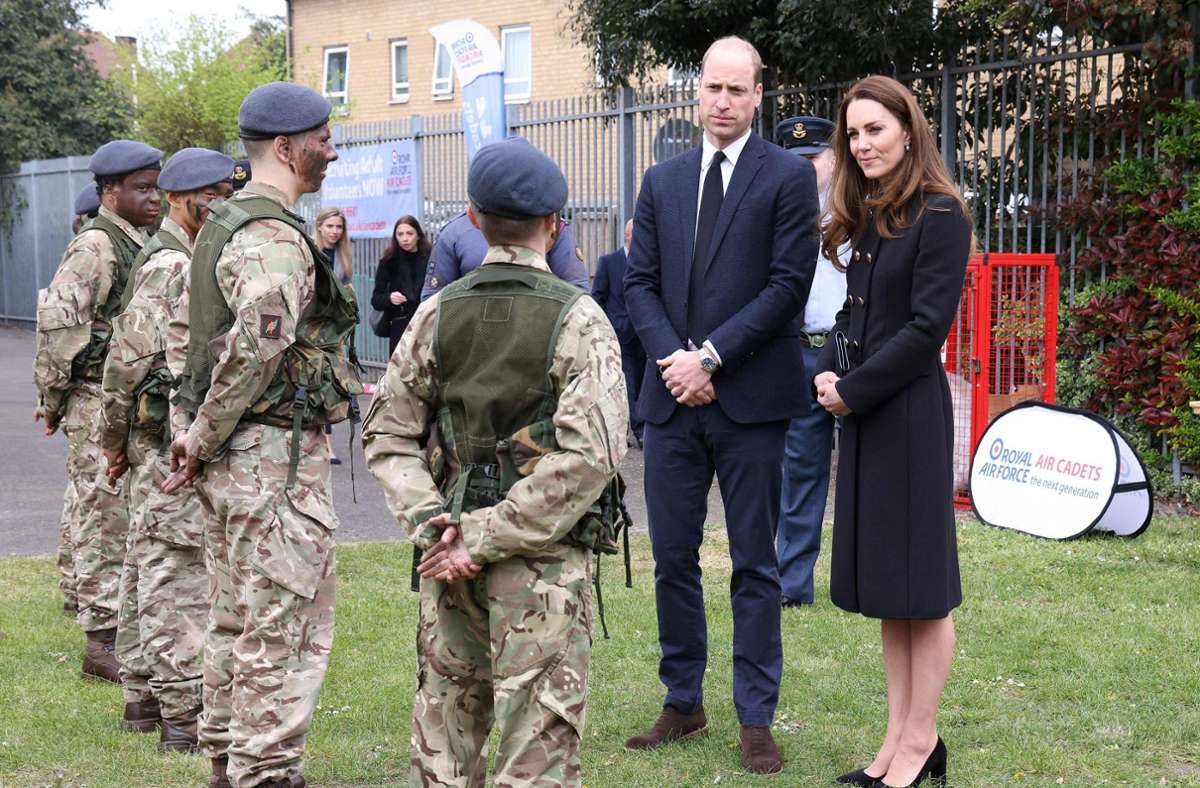 Die Cambridges besuchten eine Staffel Kadetten der Royal Air Force in London.