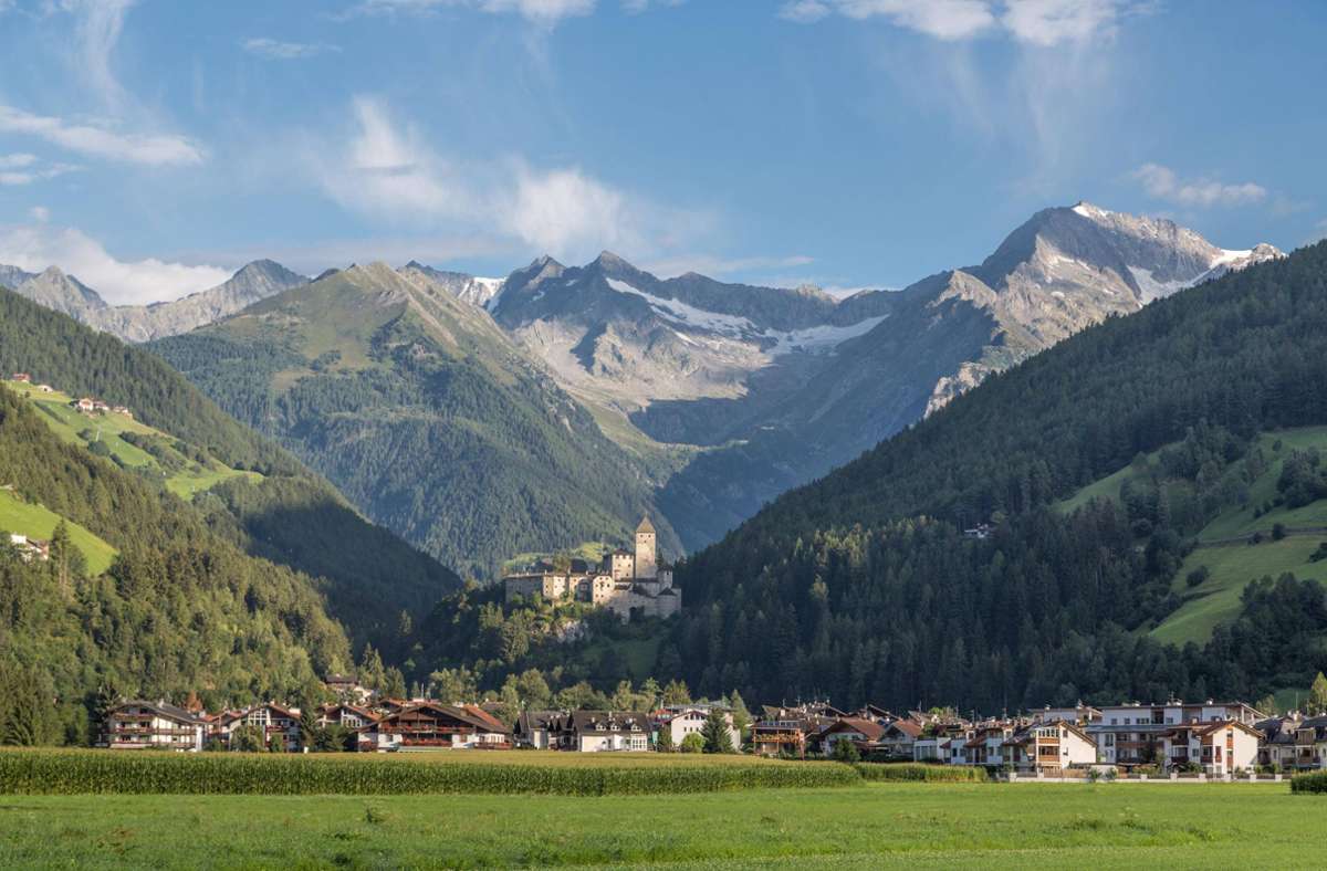 Blick auf die italienischen Alpen  – bei einer Gesteinsformation kam es zu einem tödlichen Unglück. (Archivbild) Foto: imago/imagebroker/imago stock&people