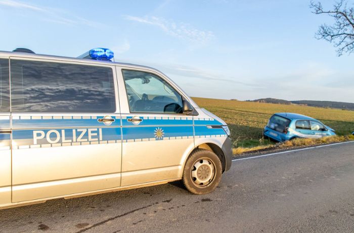 Heidenheim: Wilde Autofahrten enden mehrmals in Straßengräben
