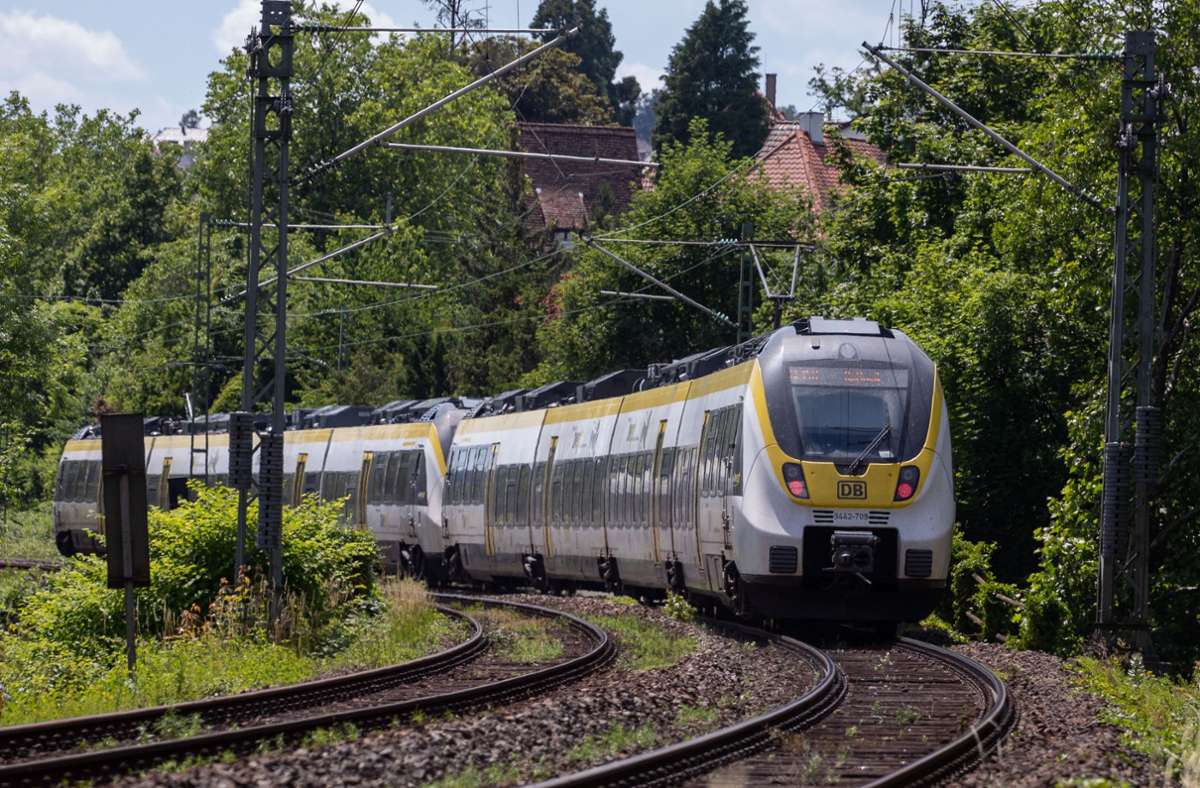 Stuttgart 21: Appell an Bund und Land: Fahrgastbeirat fordert Erhalt der Gäubahn-Linie