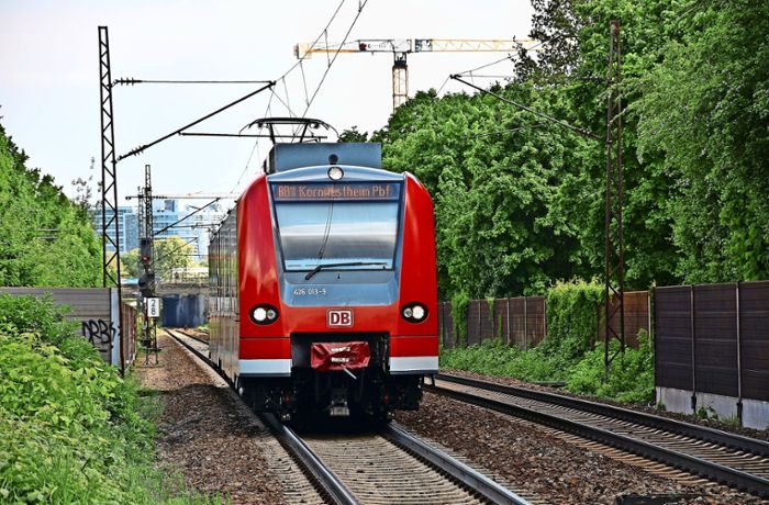 Zug in Untertürkheim: Schusterbahn wird ausgebremst