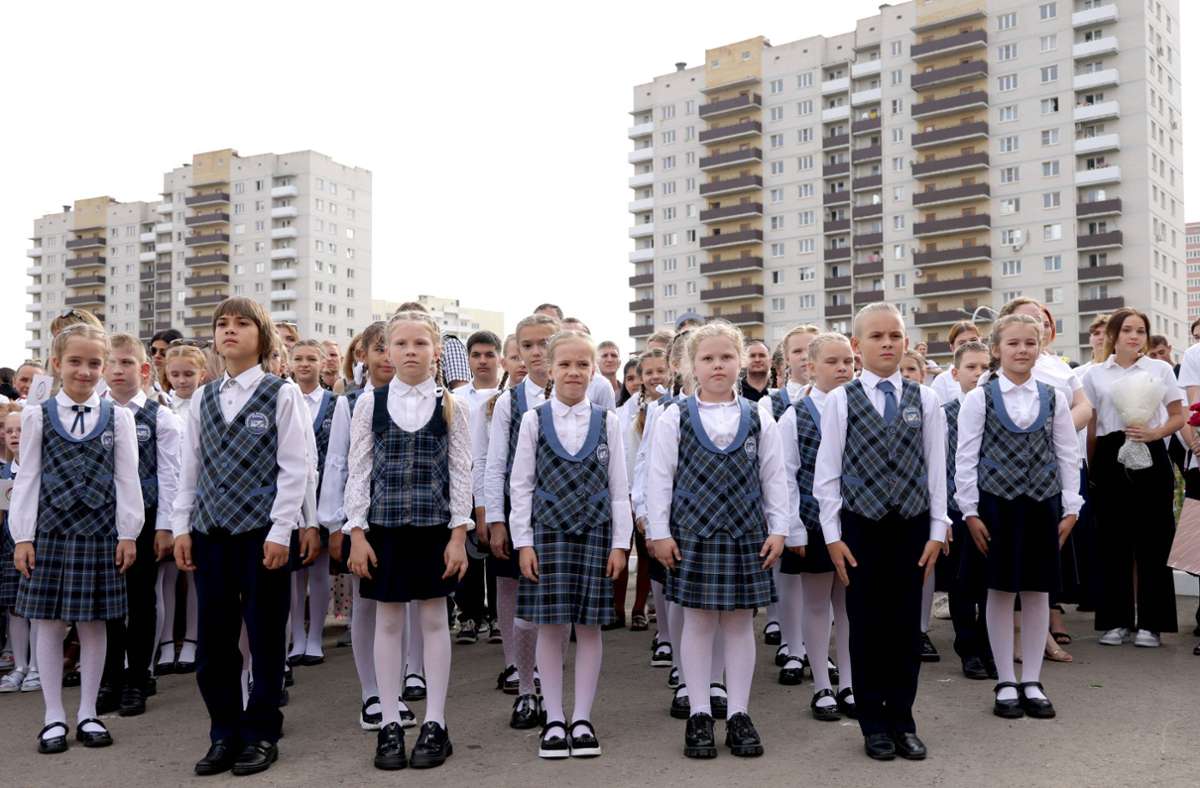 Schulbeginn in Russland: Heimatliebe steht jetzt auf dem Stundenplan