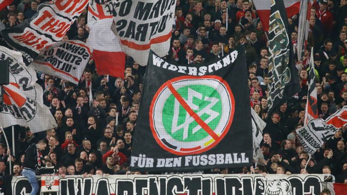 VfB-Ultras bieten Einkaufshilfe für Risikogruppe