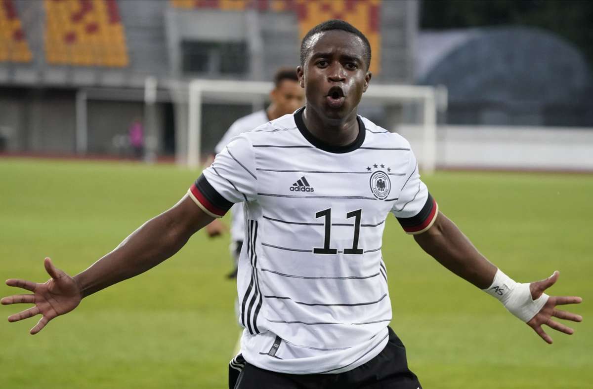 Mit 16 im U-21-Nationalteam: Wie Youssoufa Moukoko weiter Rekorde jagt