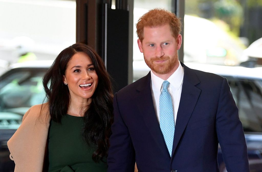 Die Queen ist enttäuscht: Harry und Meghan reisen ohne Archie nach Großbritannien
