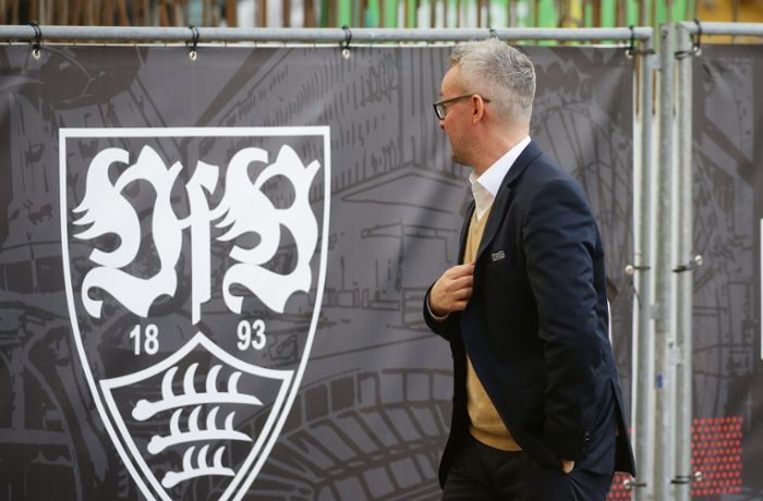 Personalrochade  beim VfB Stuttgart: Der VfB lässt sich den Neustart einiges kosten
