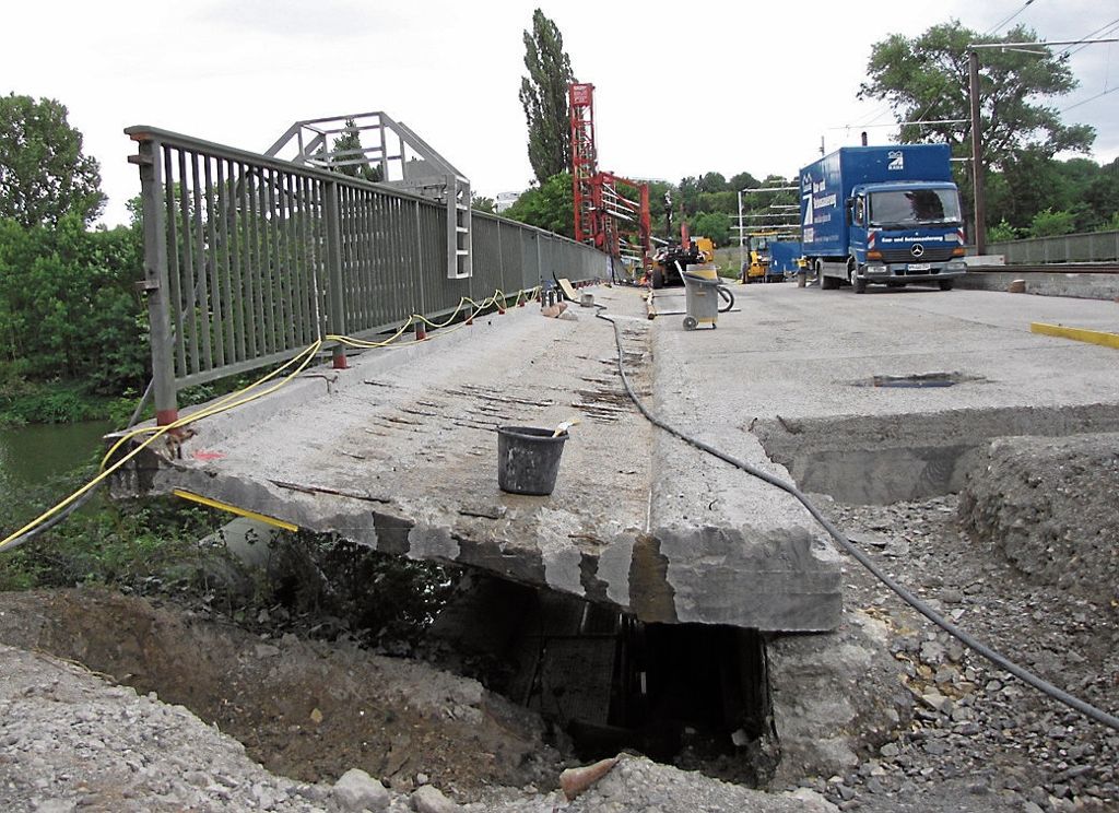 MüNSTER: Schäden größer als vermutet: Sanierung der Aubrücke dauert länger
