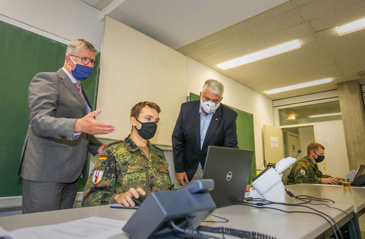 Coronavirus in Stuttgart: Soldaten treten zum Dienst im Gesundheitsamt an