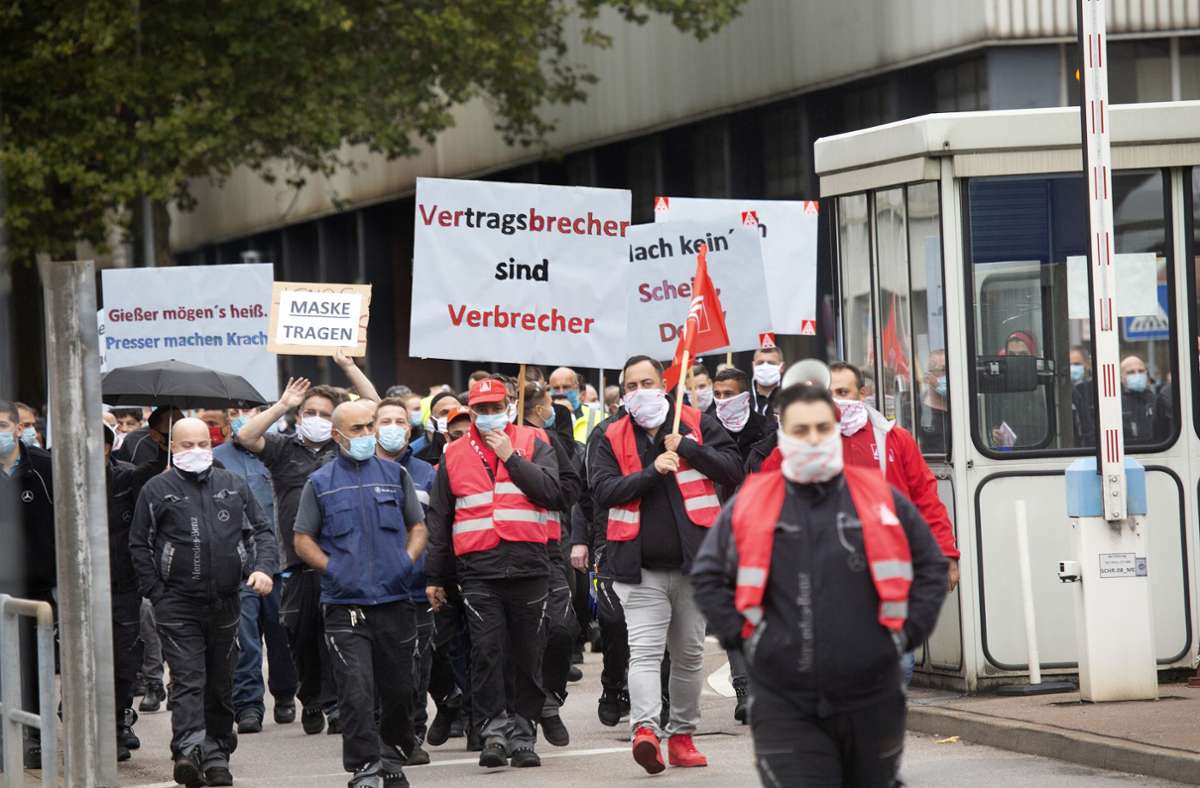 Jobabbaupläne in Untertürkheim: Daimler muss seine Zukunftspläne den Mitarbeitern erklären