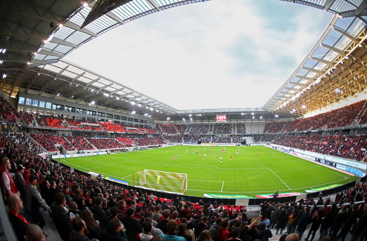 Hier rollt fortan der Ball in der Bundesliga – in der neuen Arena des SC Freiburg.