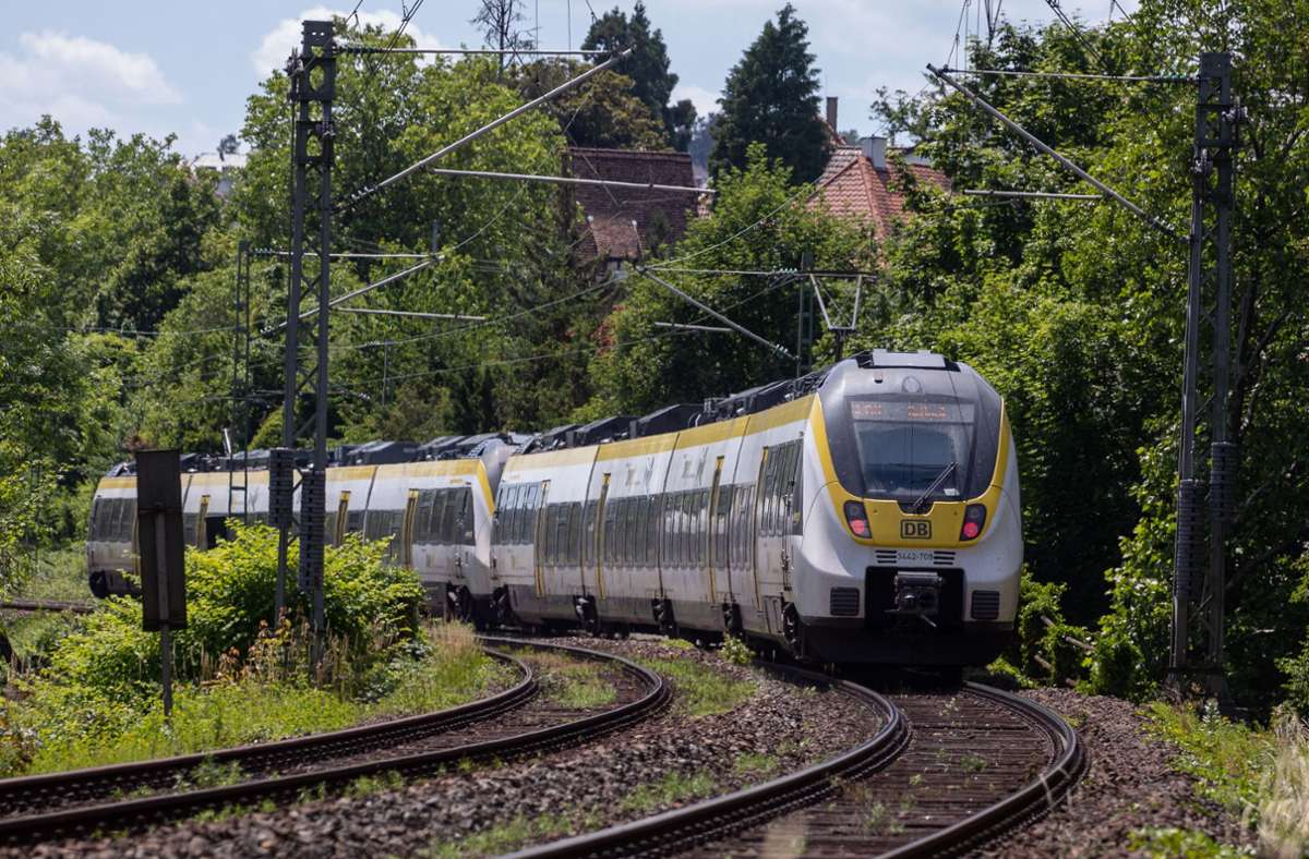 Untersuchung zur Nutzung der Gleise in Stuttgart: Gutachter geben der Panoramabahn eine gute Zukunft