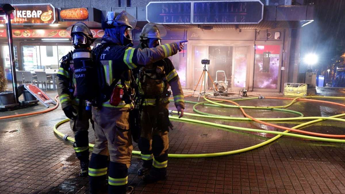 Einsatz in Zuffenhausen: Spielhalle nach Brand stark beschädigt