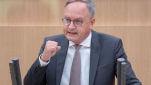 „Peinlich“ – SPD rechnet mit grün-schwarzer Landesregierung ab