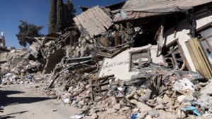 Längerer Aufenthalt für  Erdbebenopfer gefordert