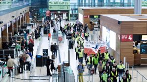 Warnstreiks an Flughäfen – diese  Rechte haben Passagiere