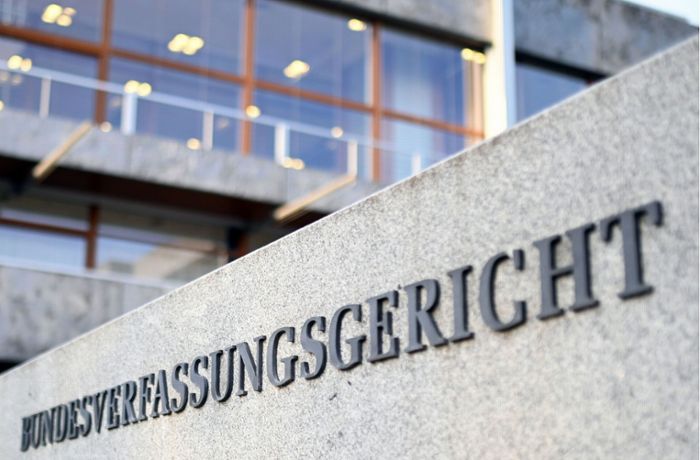 Verfassungsgericht zur Corona-Notbremse: Vor dem Richterspruch: Worum es in Karlsruhe geht