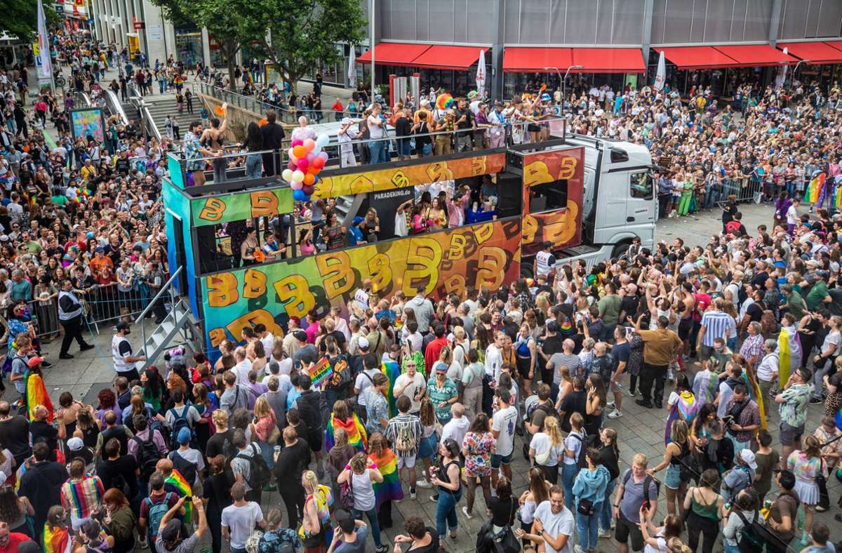 Gewalt bei der Pride in Stuttgart: CSD-Sprecher weist Antifa-Kritik zurück