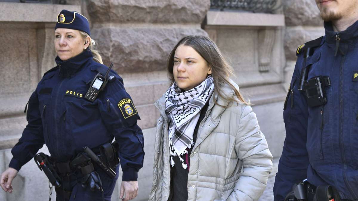 Fridays  for Future: Thunberg nach Protest vor schwedischem Parlament von Polizei abgeführt