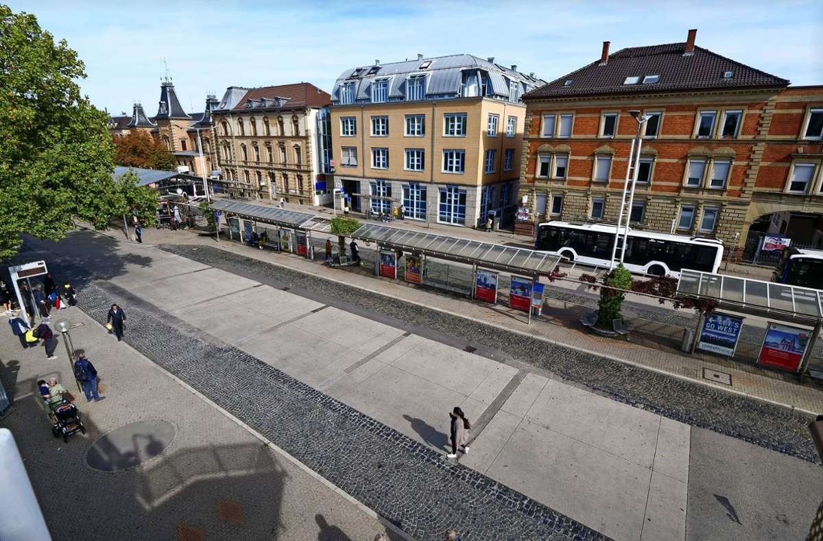 Der Ludwigsburger Busbahnhof gilt gemeinhin nicht als Schmuckstück. Foto: Simon Granville
