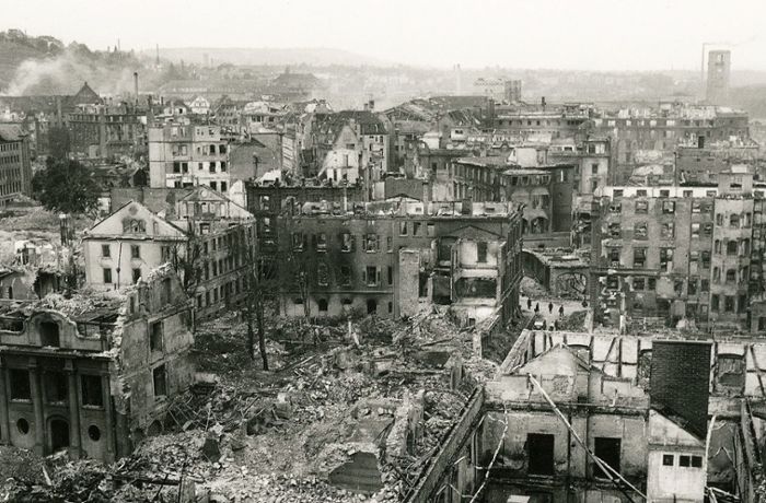 Stadtgeschichte: Als das alte Stuttgart im Bombenregen unterging