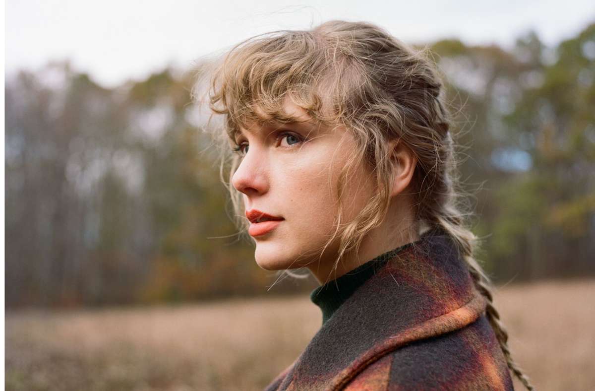 Taylor Swifts Überraschungsalbum  „Evermore“: Die Pop-Prinzessin spinnt  ihr Folk-Märchen weiter