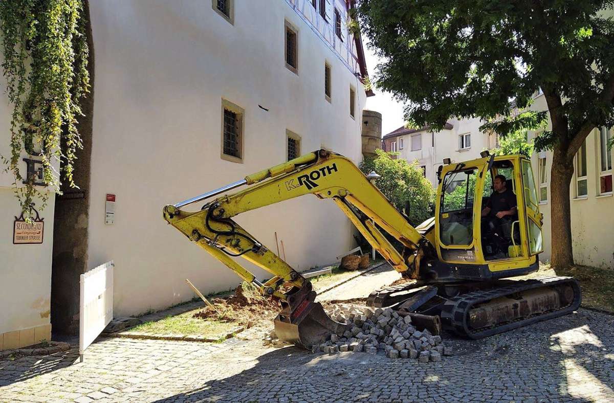 Herrenberger Fruchtkasten: Archäologische Grabung fördert historische Mauerreste zu Tage
