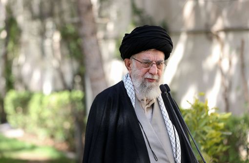 Irans Religionsführer Chamenei hat die Vergiftungswelle an Mädchenschulen jüngst als „unverzeihliches Verbrechen“ bezeichnet. Foto: dpa/Uncredited