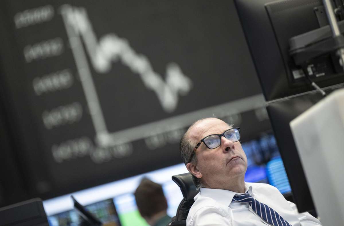 Aktien-Vorschau auf die neue Börsenwoche: Konjunktur- und Zinssorgen treiben Anleger in die Defensive