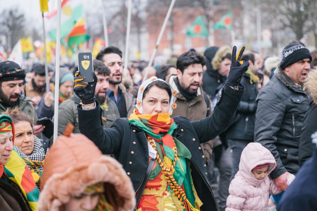 Kurden demonstrieren gegen Vorgehen der Türkei in Nordsyrien