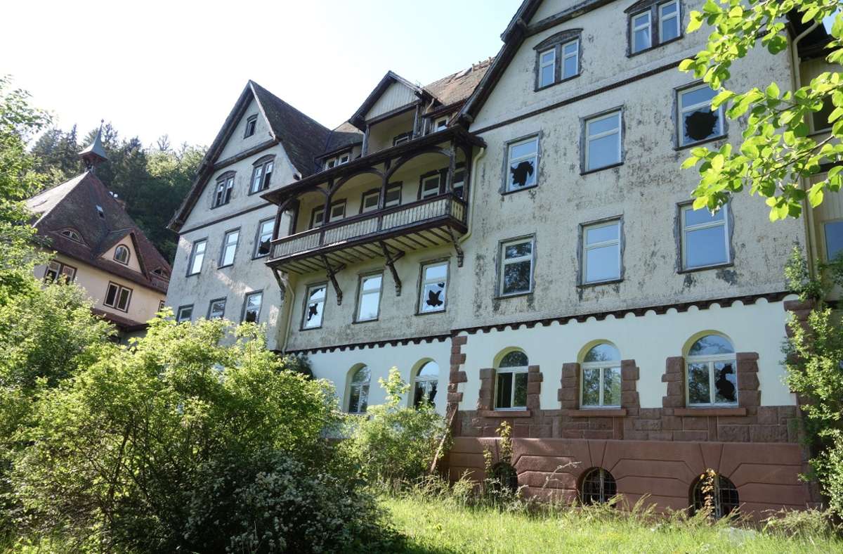 Lost Places – Charlottenhöhe ist versteigert: Käufer bietet 1,3 Millionen Euro für das Sanatorium