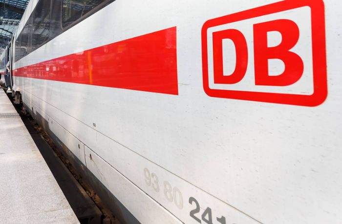Bahnhof Crailsheim: Jugendliche zwingen Lokführer zur Notbremsung