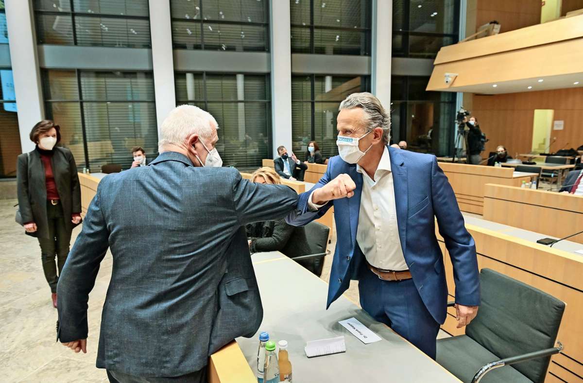 Nach Stuttgarter OB-Wahl: Das Stühlerücken im Rathaus beginnt