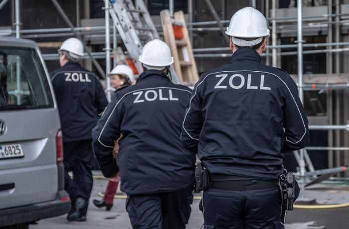 Schwarzarbeit in Stuttgart: Zoll-Razzia in Neubau der Feuerwehr