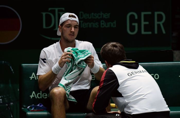 Davis-Cup  in Madrid: Deutsche Tennis-Herren verpassen Halbfinale
